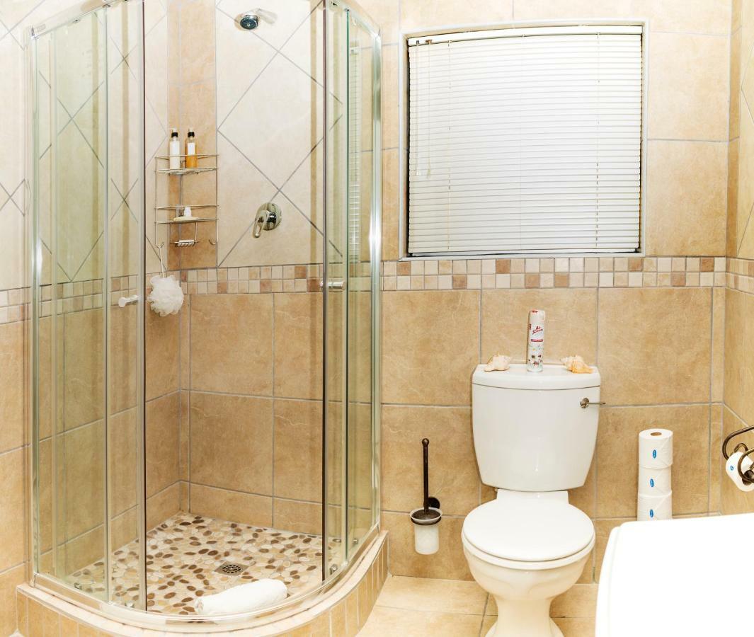 Settle Inn Self Catering Accommodation Колчестер Экстерьер фото